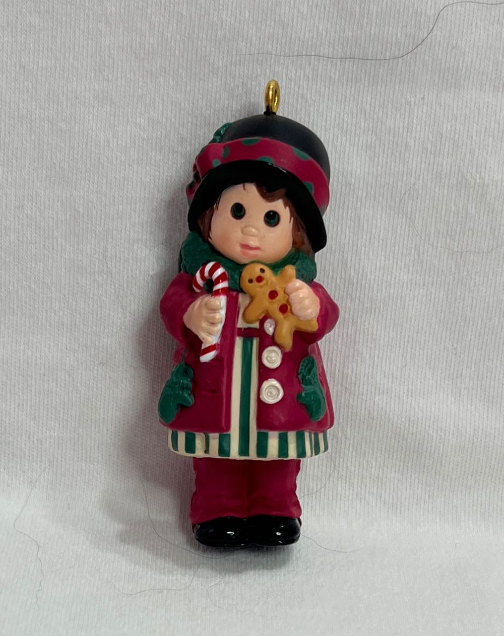 Sweet Rememberings - Madame Alexander (Miscelleous) ornament collectible [Barcode 015012463569] - Main Image 4