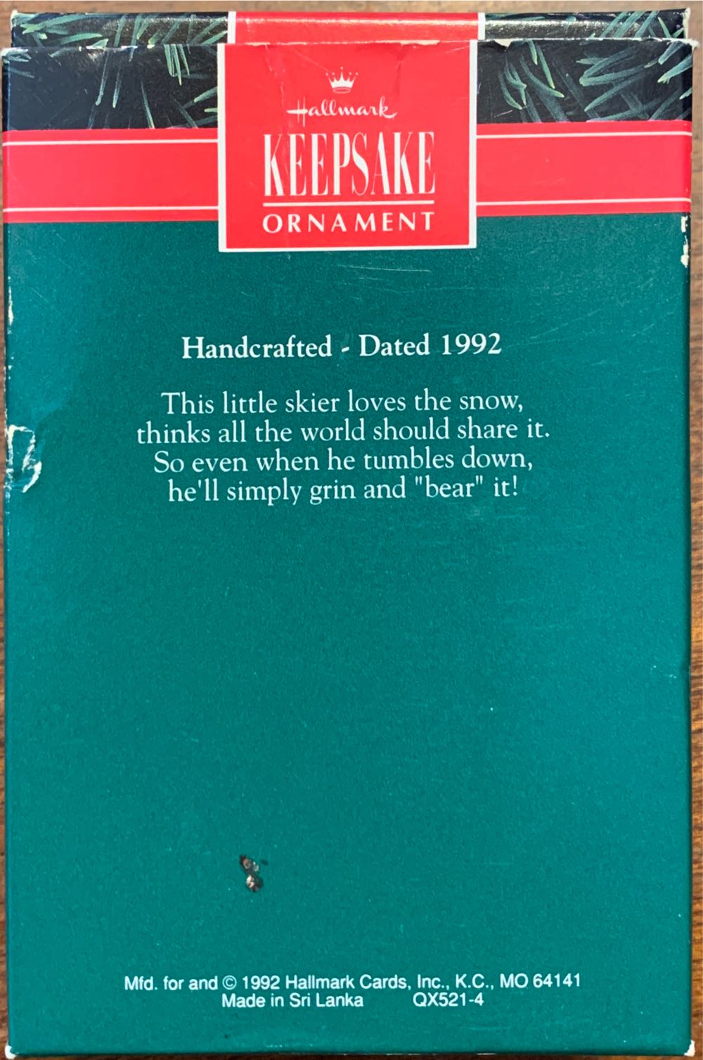 Skiing ‘Round  ornament collectible [Barcode 070000027444] - Main Image 2