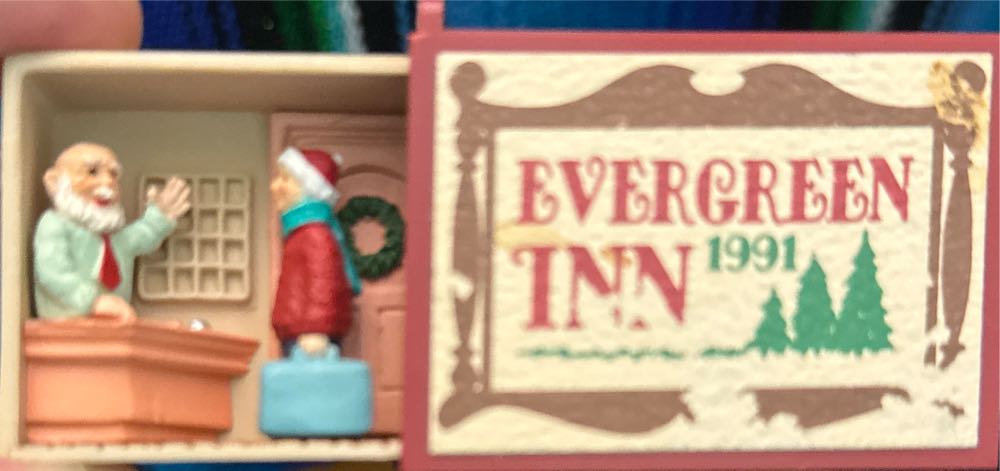 Evergreen Inn - Matchbook Memories (Miniature) ornament collectible [Barcode 070000027444] - Main Image 4