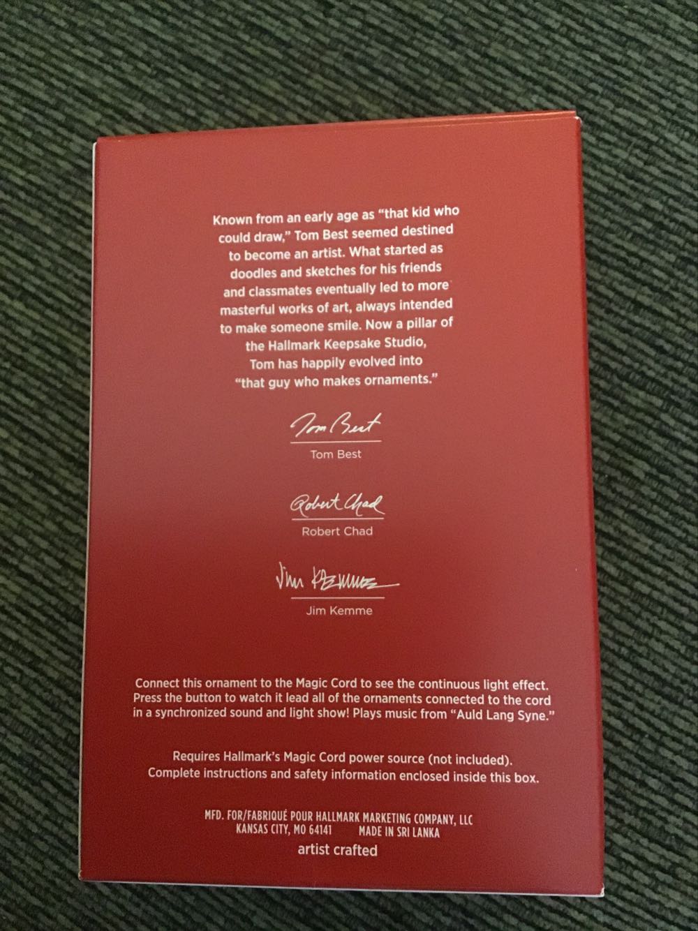 Happy New Year! Santa And Mrs. Claus - Once Upon A Christmas (Tom Best Santa Story) ornament collectible [Barcode 763795590186] - Main Image 2