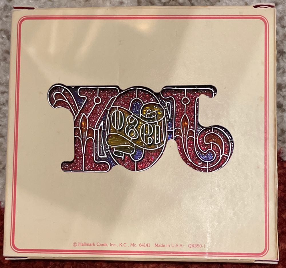 Joy (Stained Glass) - Tree-trimmer Collection (Colors Of Christmas) ornament collectible - Main Image 2