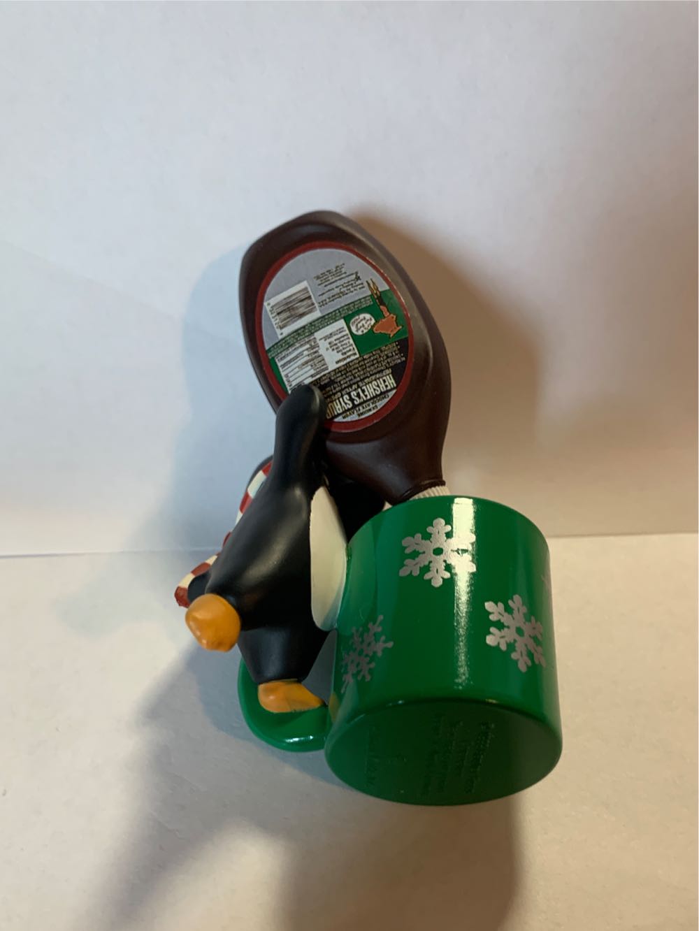 Cocoa Break (Colorway) - Food (Hershey’s) ornament collectible [Barcode 015012524420] - Main Image 4