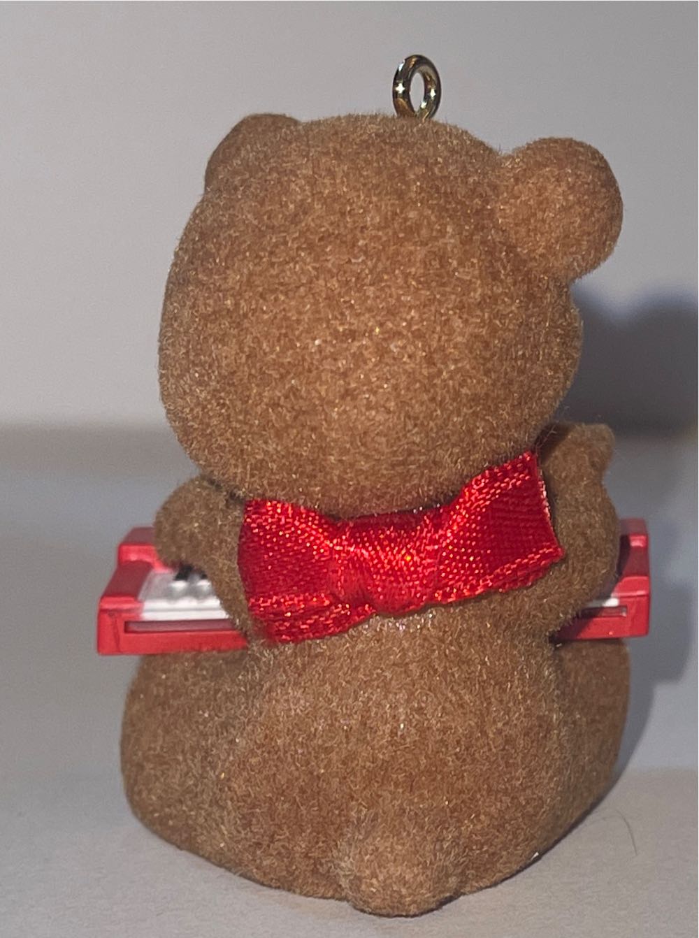 Notes Of Cheer - Hallmark Keepsake (Bears) ornament collectible [Barcode 070000027406] - Main Image 4