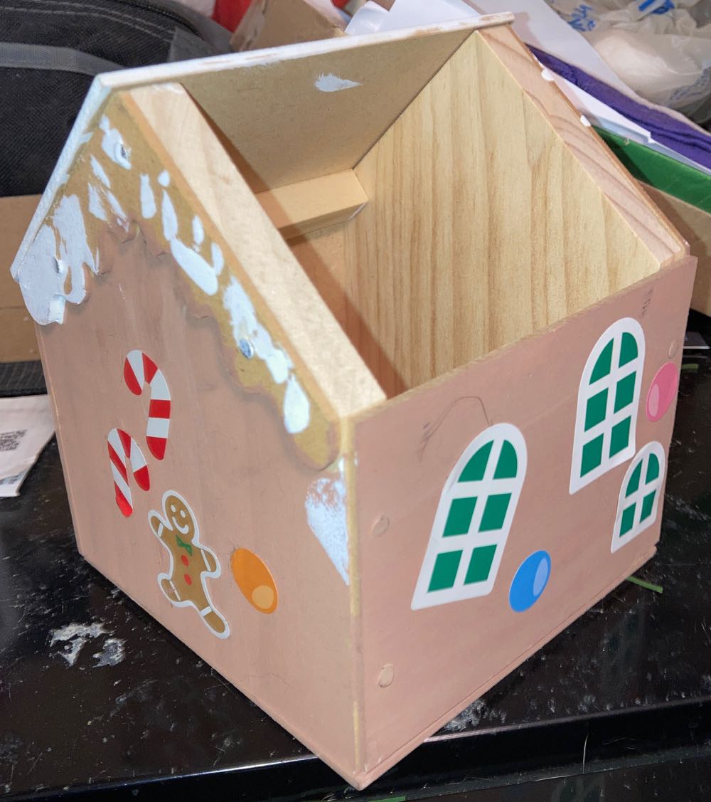 Gingerbread-House  ornament collectible - Main Image 2