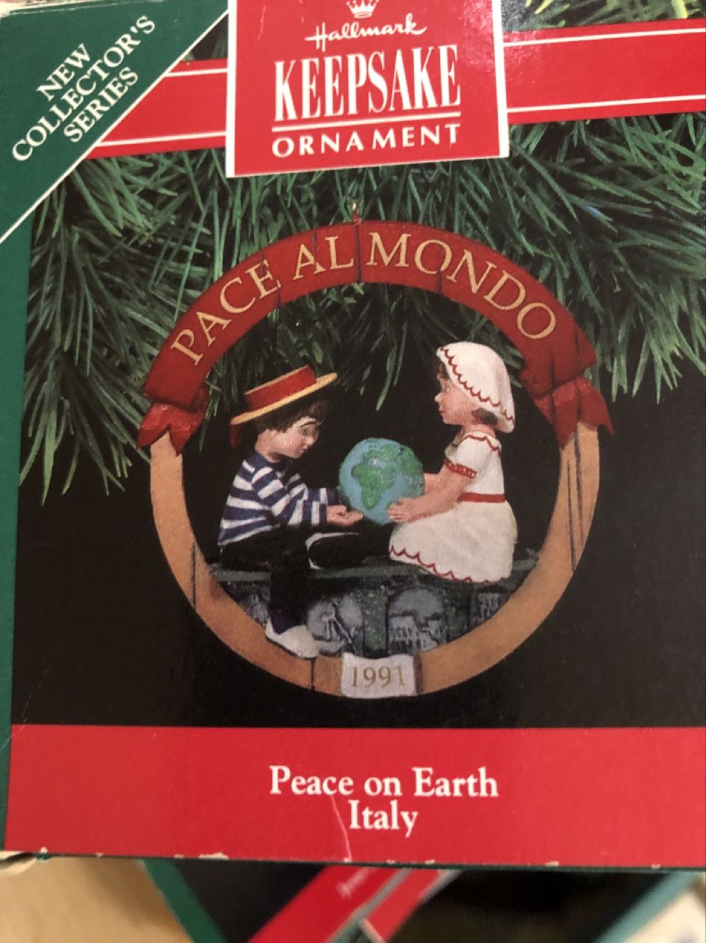 01 - Peace On Earth: Italy - Peace On Earth (Kids, Children) ornament collectible [Barcode 070000027475] - Main Image 2