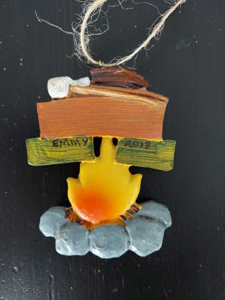 Emersyn - 2018 - Campers Have S’more Fun - Gift From Grandma & Grandpa Scott ornament collectible - Main Image 2
