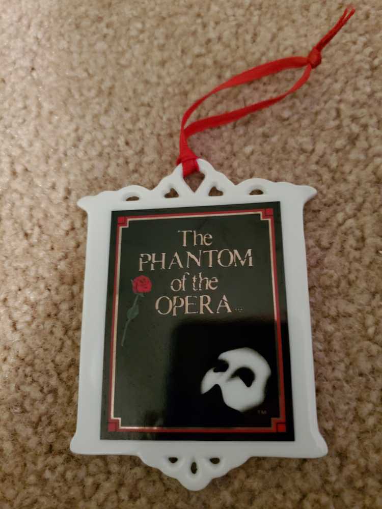 The Phantom of The Opara Suare  ornament collectible - Main Image 1