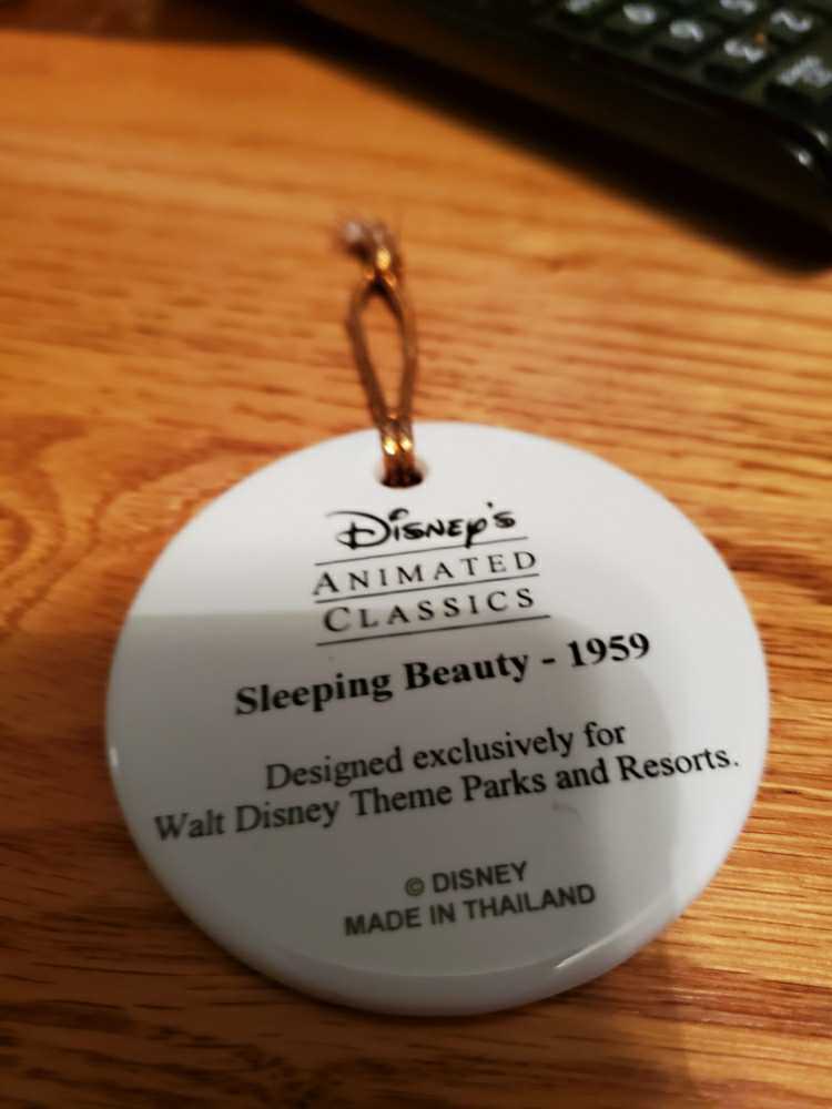 sleeping beauty and prince - flat  ornament collectible - Main Image 2