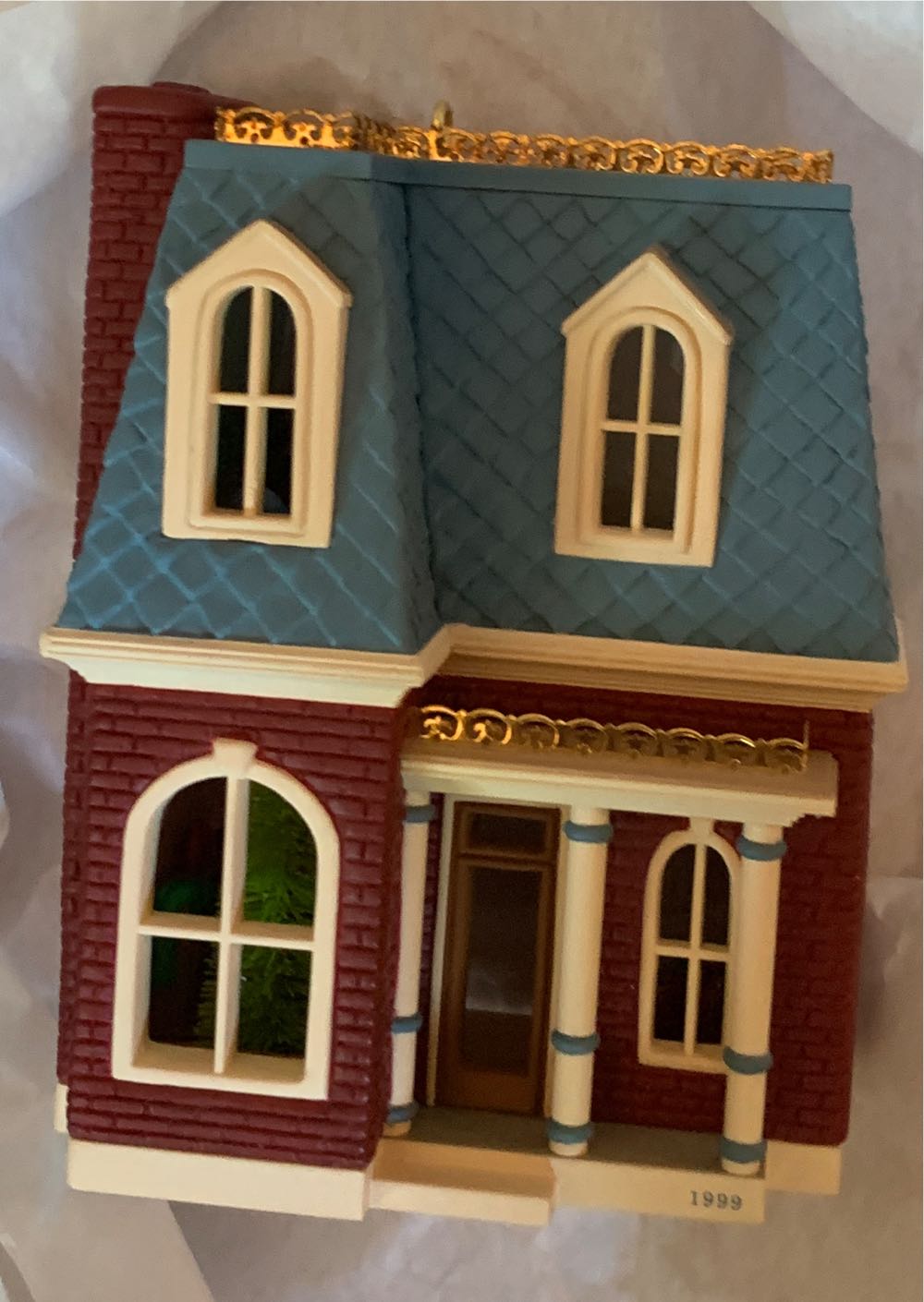 Nostalgic Houses And Shops- House On Holly Lane #16 - Nostalgic Houses And Shops (Nostalgic Houses & Shops) ornament collectible [Barcode 015012478655] - Main Image 3