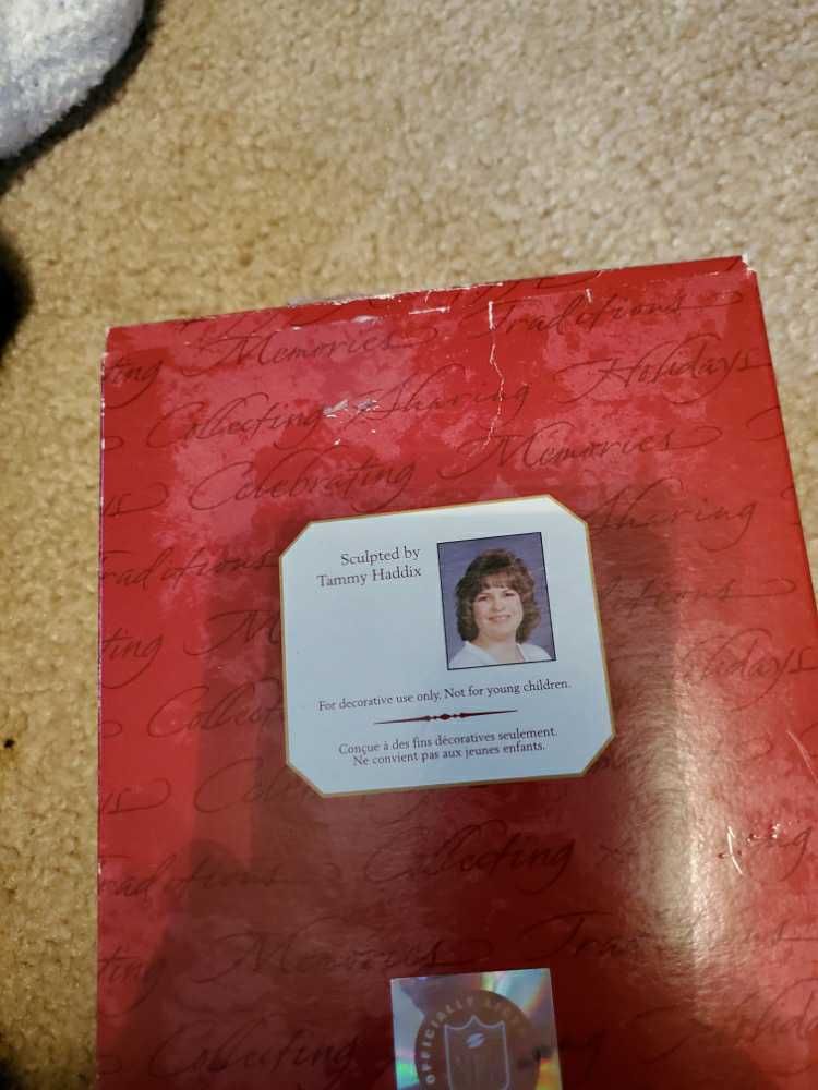 Go Bowns 99 - NFL Collection ornament collectible - Main Image 4