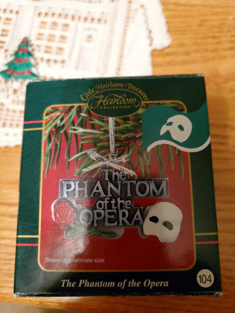 The Phantom Of The Opera - Little Heirloom Treasures ornament collectible [Barcode 661526033783] - Main Image 2