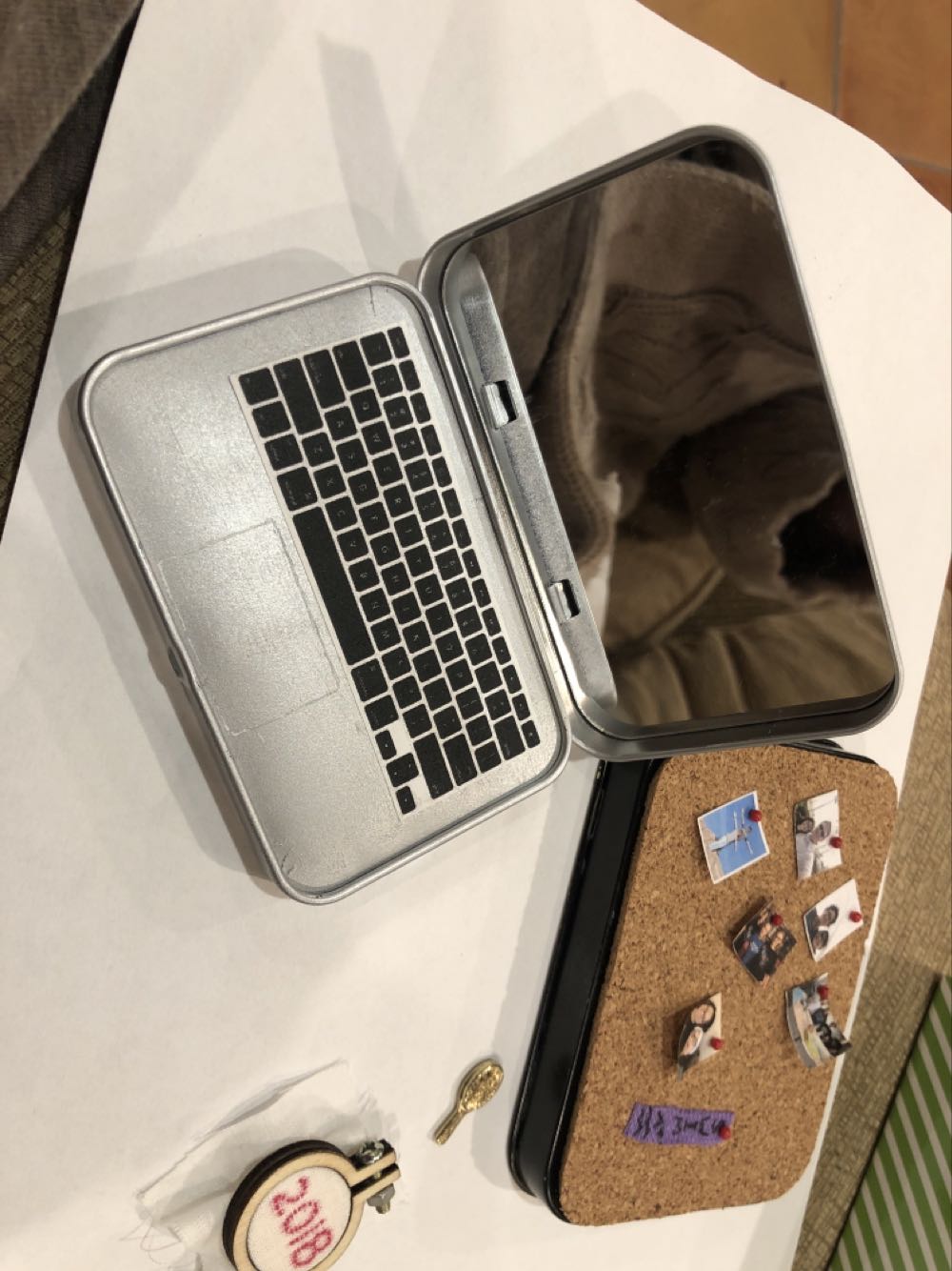 iMac /Bulletin Board  (Mom’s Ornaments) ornament collectible - Main Image 3