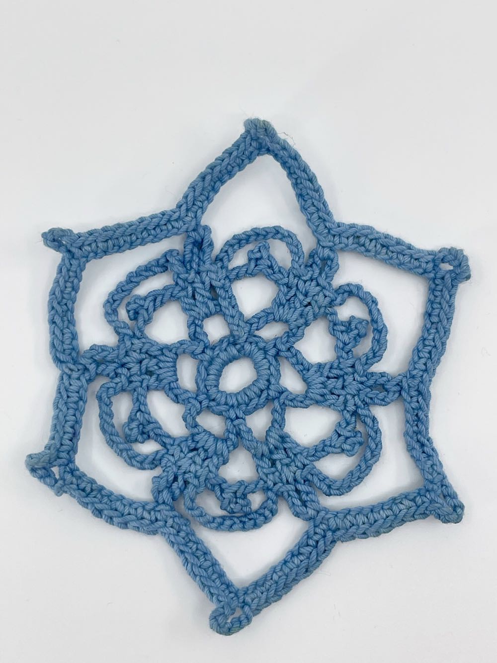 Lace Doile Star  ornament collectible - Main Image 1