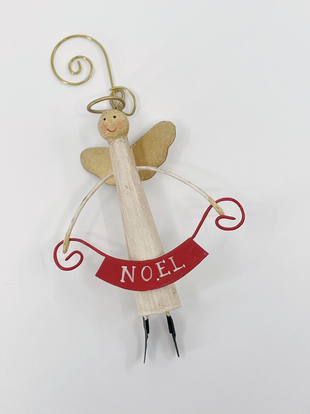 Spongebob With Green Present 