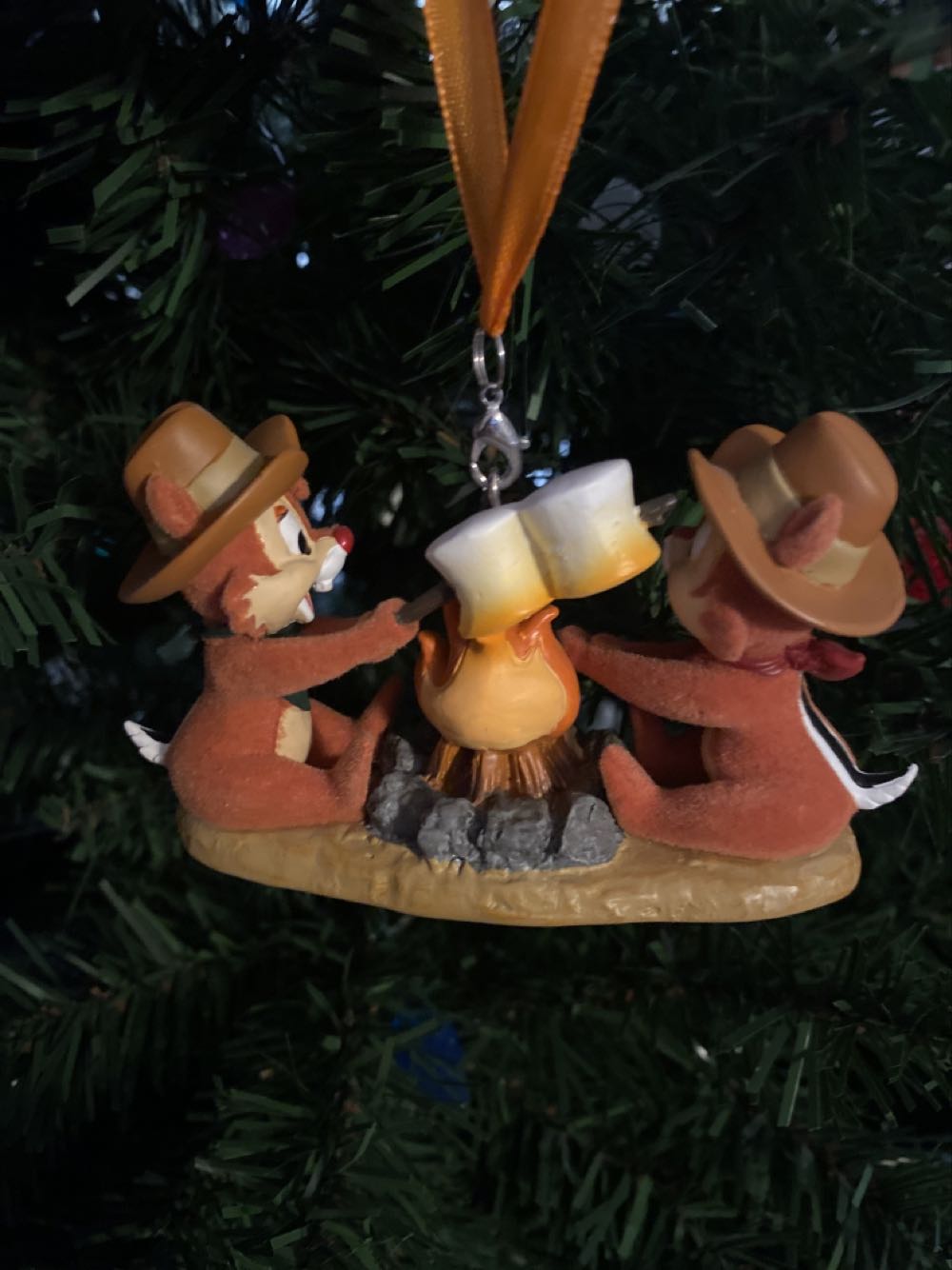 Chip And Dale Roasting Marshmallows - Disney Parks ornament collectible - Main Image 2