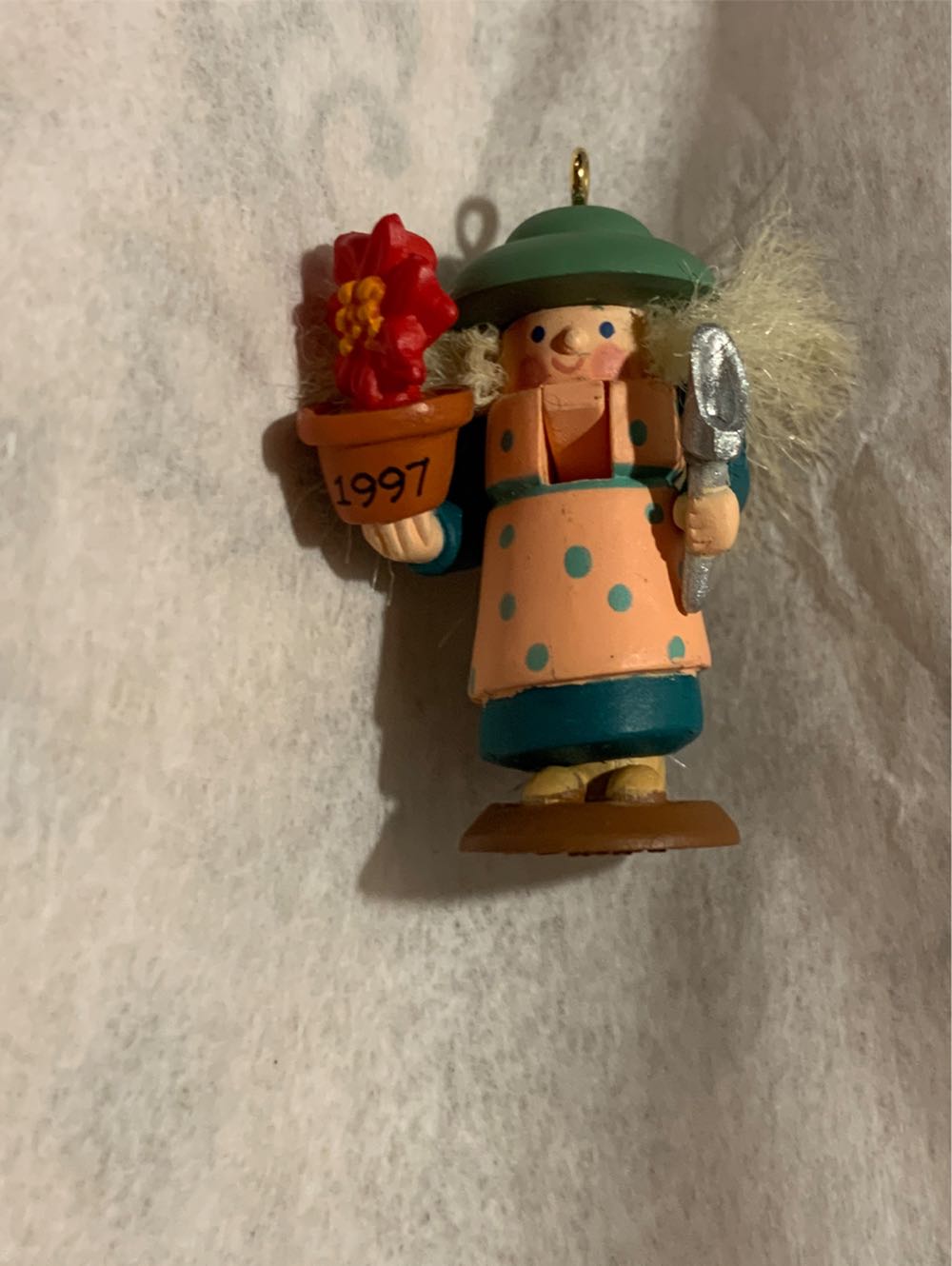 Miniature Nutcracker Guild #4 - Nutcracker Guild Miniature (Nutcracker) ornament collectible [Barcode 015012374858] - Main Image 3