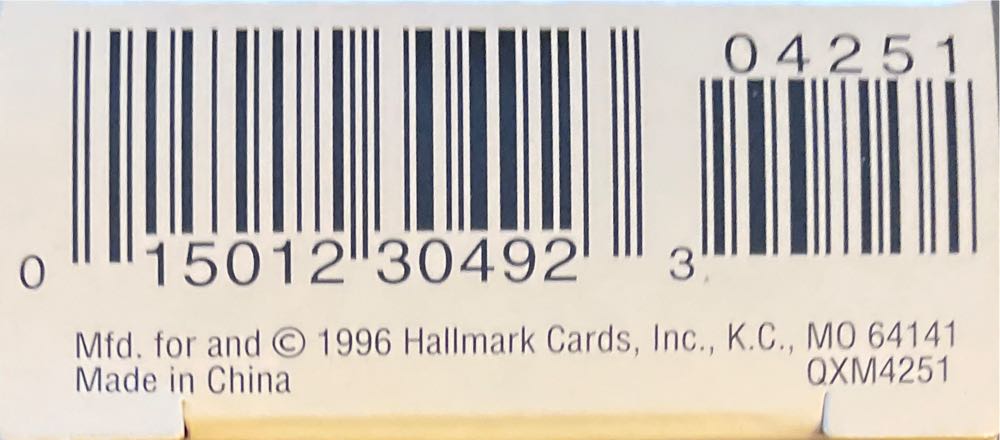 Hattie Chapeau - Moustershire (Mice Miniature) ornament collectible [Barcode 015012304923] - Main Image 4