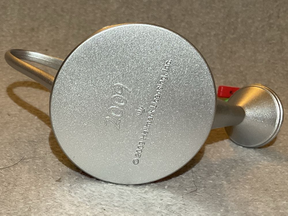 Teacher Hallmark Ornament - Teacher (Teacher) ornament collectible [Barcode 795902087012] - Main Image 4