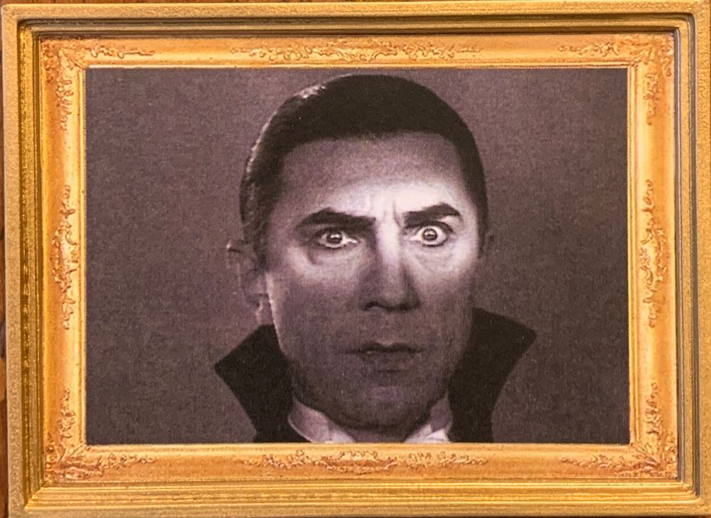 Framed Dracula  ornament collectible - Main Image 1