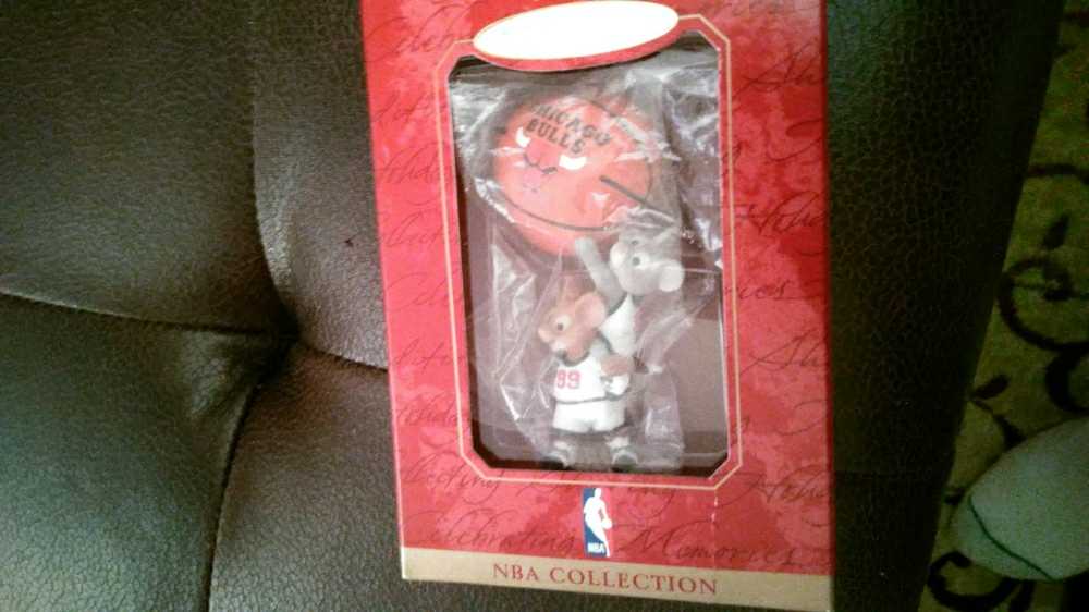 Horrornaments Vampire Skull