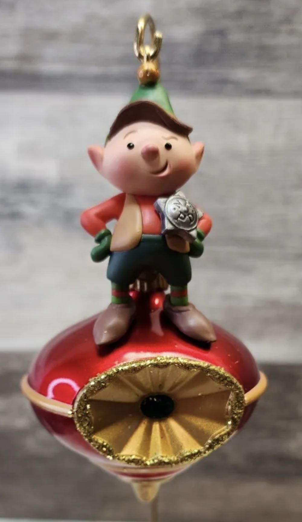 Peek-Buster Elf - Peekbusters (Elf) ornament collectible [Barcode 795902056551] - Main Image 3