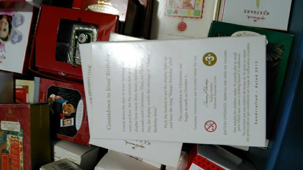 Countdown To Jesus’s Birthday - Nativity (Countdown Clocks) ornament collectible [Barcode 795902269104] - Main Image 2