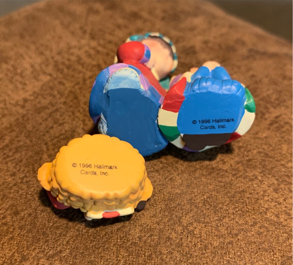 The Nativity - Christmas Pageant Collection (Merry Miniature) ornament collectible [Barcode 015012390728] - Main Image 4