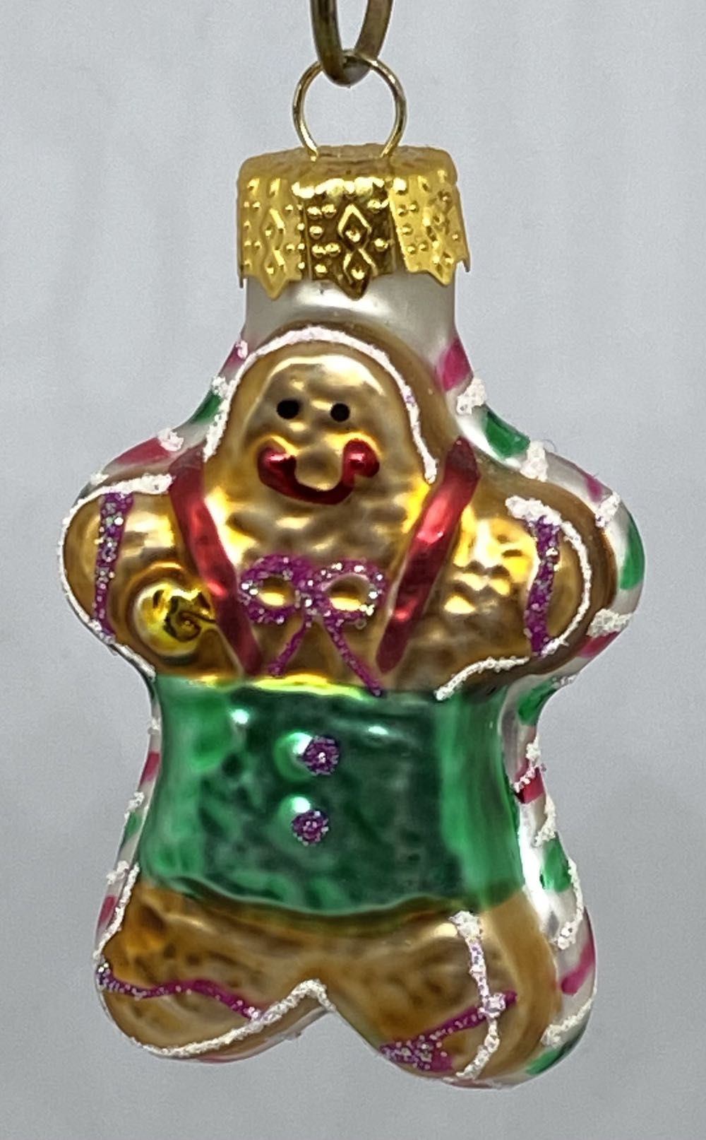 Scrooge Angel With Wreath