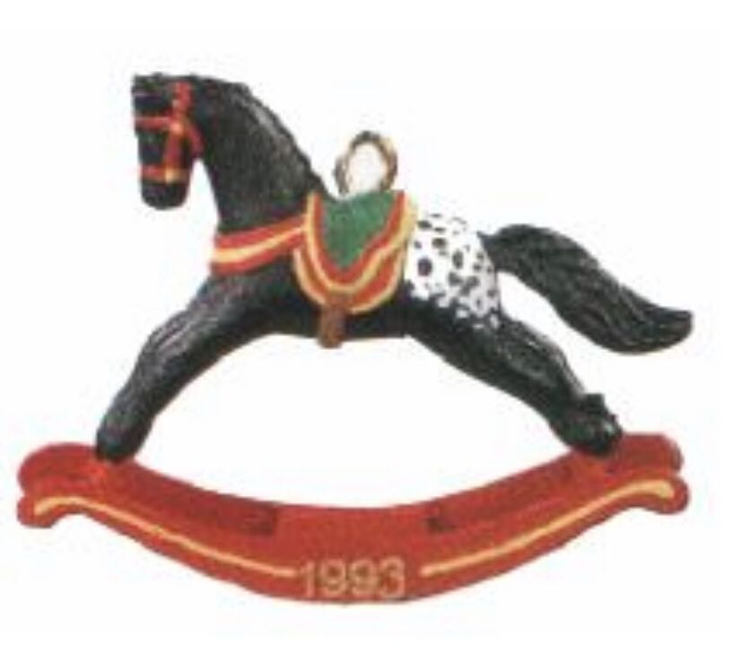 Metal Filagree Xmas Tree