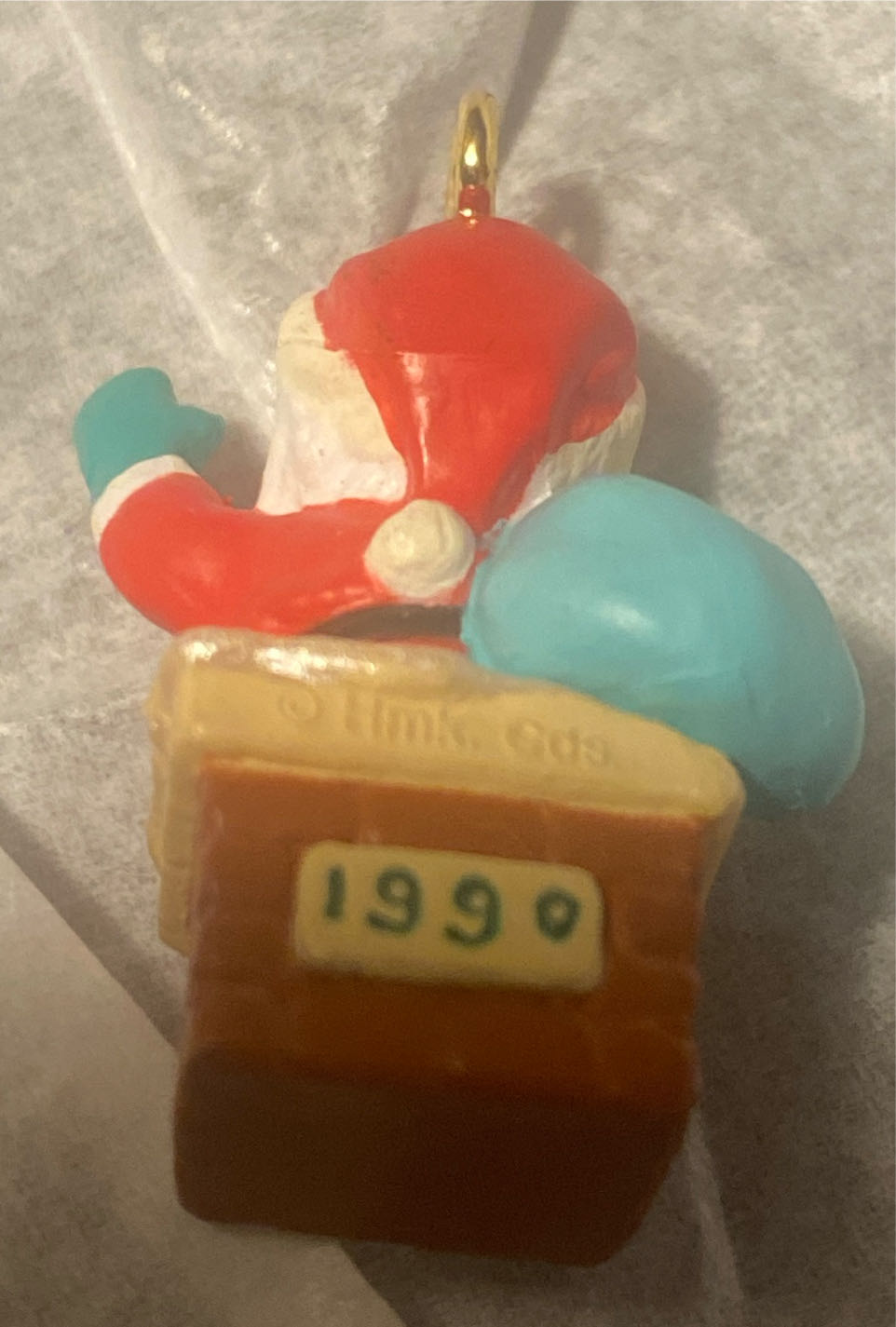 Perfect Fit - Santa (Keepsake Miniature) ornament collectible - Main Image 2