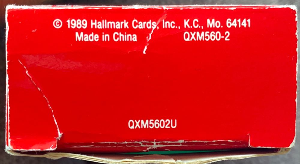 Penguin Pal # 2 - Penguin Pal (Keepsake Miniature) ornament collectible - Main Image 2