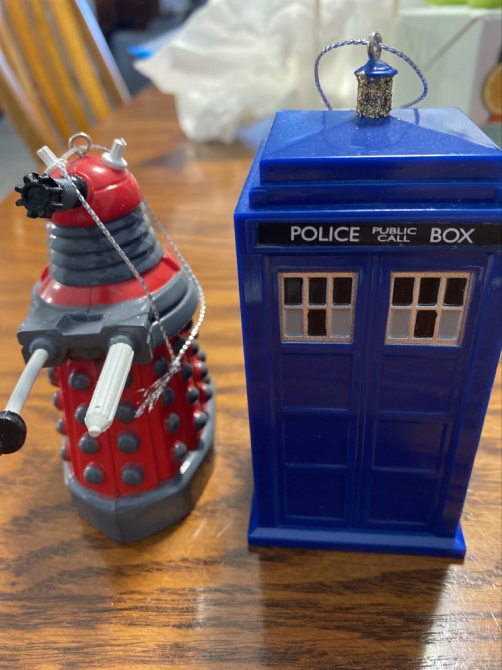 Barbie - 2001 - Angel Ornament