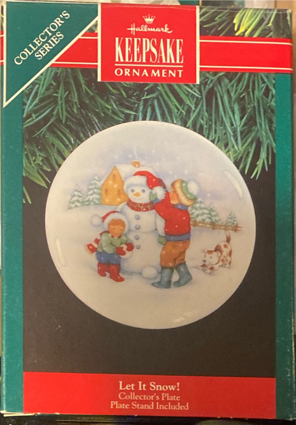 Let It Snow! - Collector’s Plate (Building Snowman) ornament collectible [Barcode 070000027444] - Main Image 2