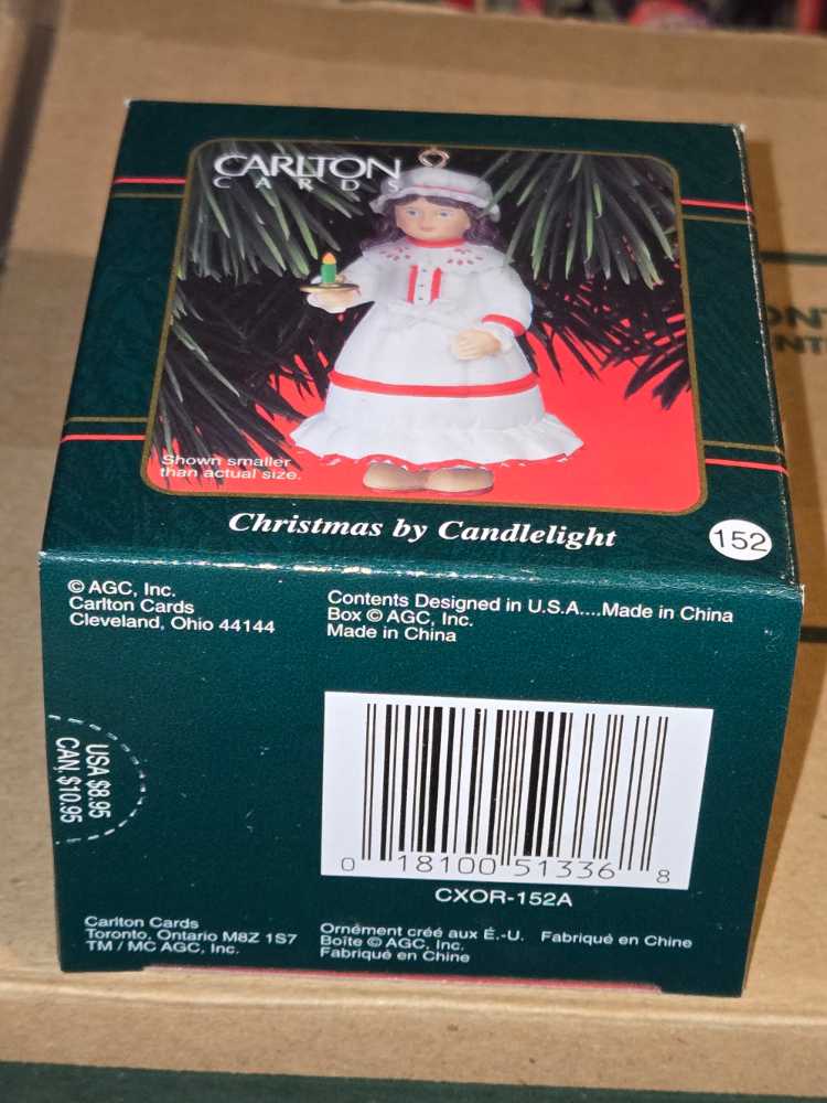 Christmas By Candlelight  ornament collectible [Barcode 018100513368] - Main Image 3