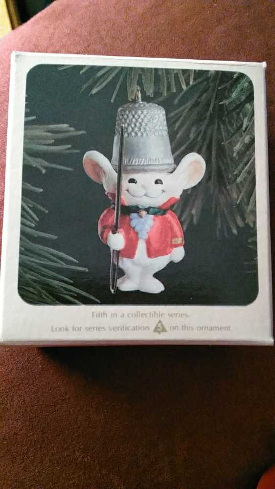 Arrow Collectible Auto Ornament 