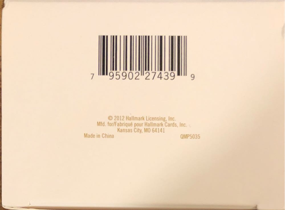 Mrs. Clause’s Kitchen Table - Mrs Claus’s Kitchen (Furniture) ornament collectible [Barcode 795902274399] - Main Image 4