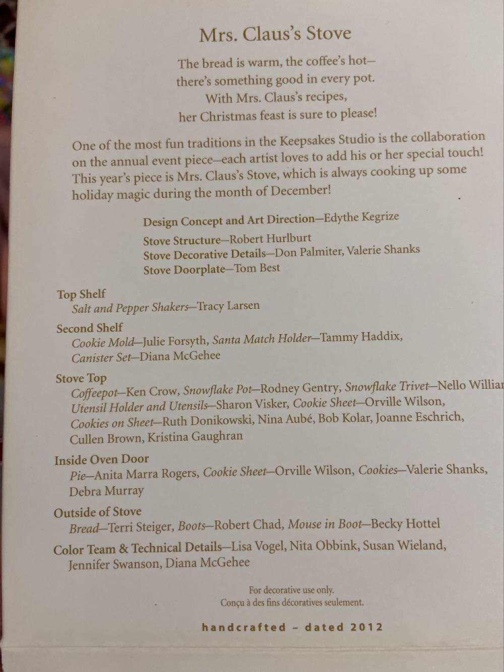 Hallmark Keepsake. 2012. Mrs Claus’s Stove. In Store Artist Signing Event. Color Green. - In Store Artist Signing Event (Mrs Claus Kitchen) ornament collectible [Barcode 795902274382] - Main Image 3