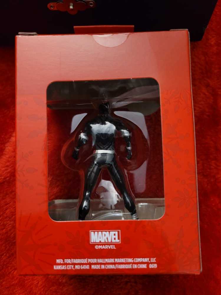 Black Panther  - Marvel Avengers (Marvel Superheroes) ornament collectible [Barcode 763795525287] - Main Image 2