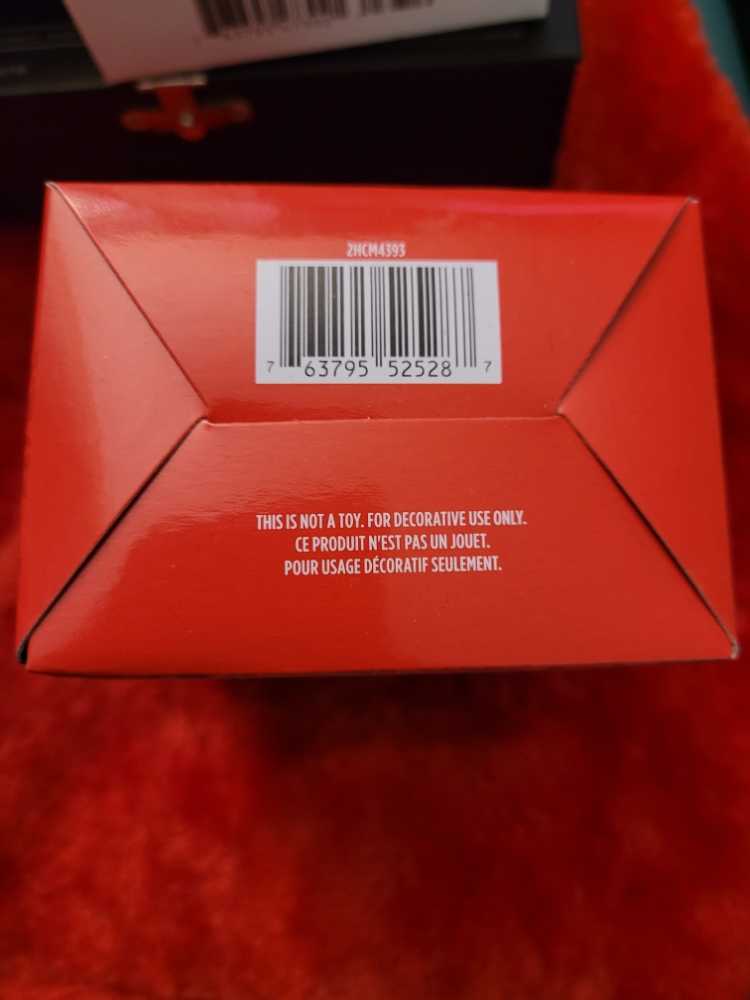 Black Panther  - Marvel Avengers (Marvel Superheroes) ornament collectible [Barcode 763795525287] - Main Image 3