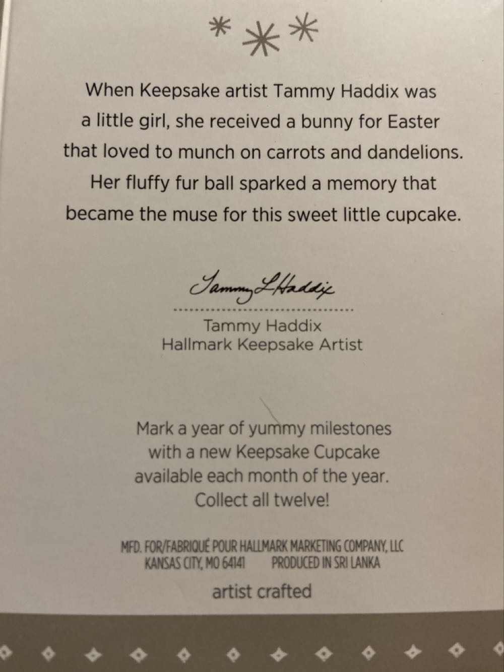 Keepsake Cupcakes #9 Some Bunny to Love - Keepsake Cupcakes (Cupcake, Bunny) ornament collectible [Barcode 763795982646] - Main Image 3