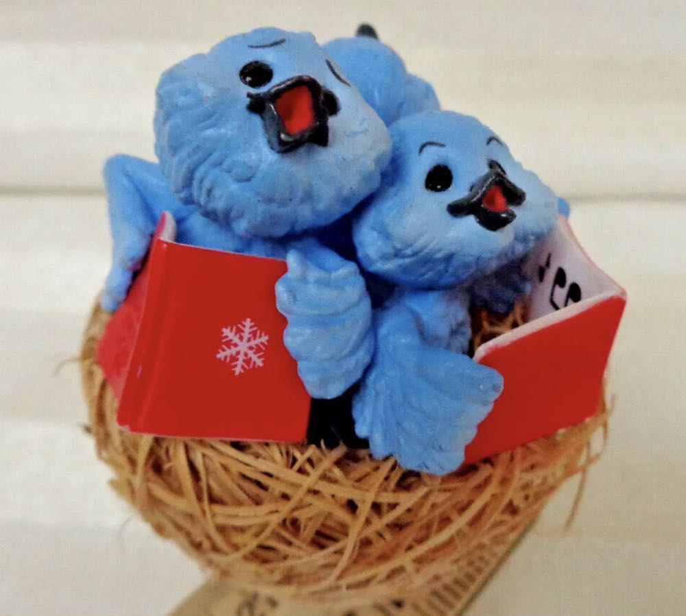 Treetop Trio - Birds ornament collectible - Main Image 4