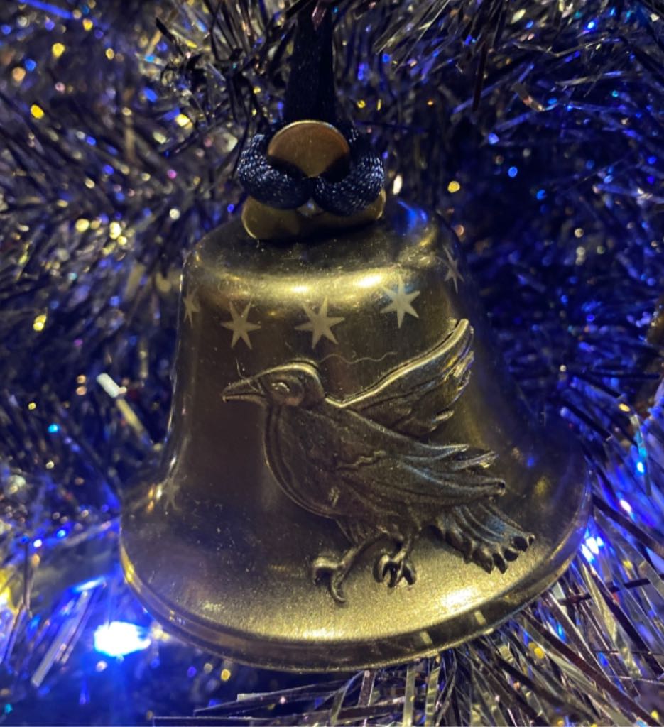 Disney Micket Statue