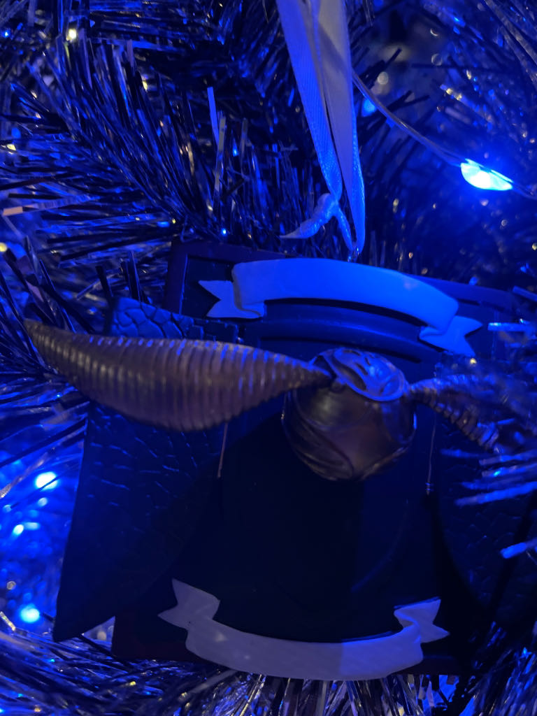 Mickey Haunted Butler