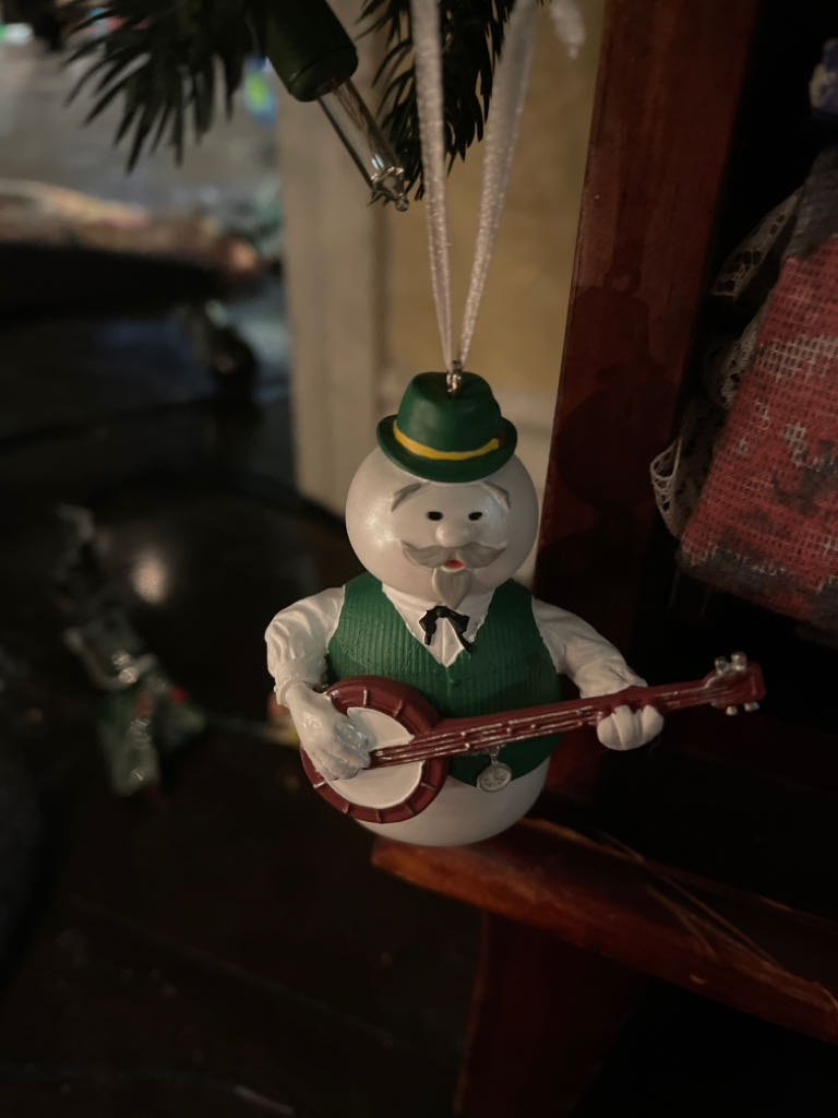 Mr And Mrs Claus #5 - Popcorn Party