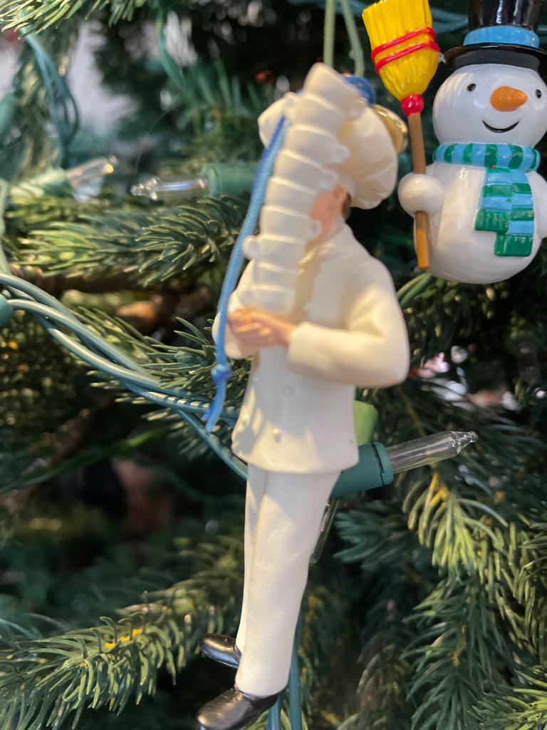 Mary Poppins Jolly Holly Penguins