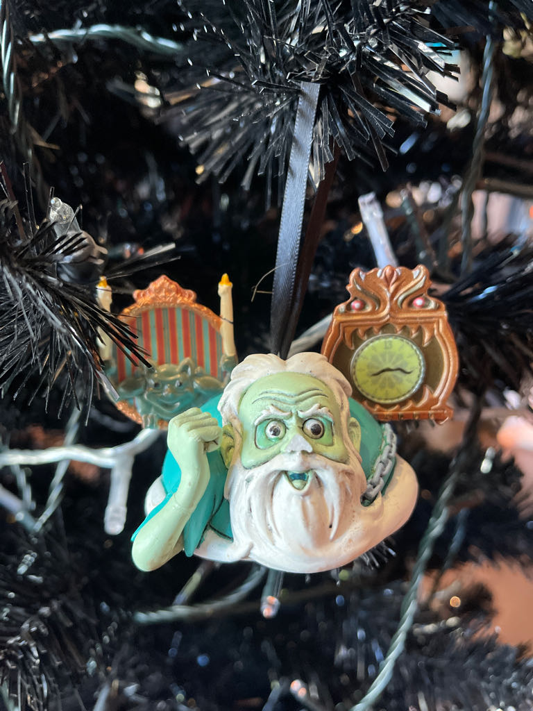 2015 Star Trek - USS Enterprise-D
$42.00