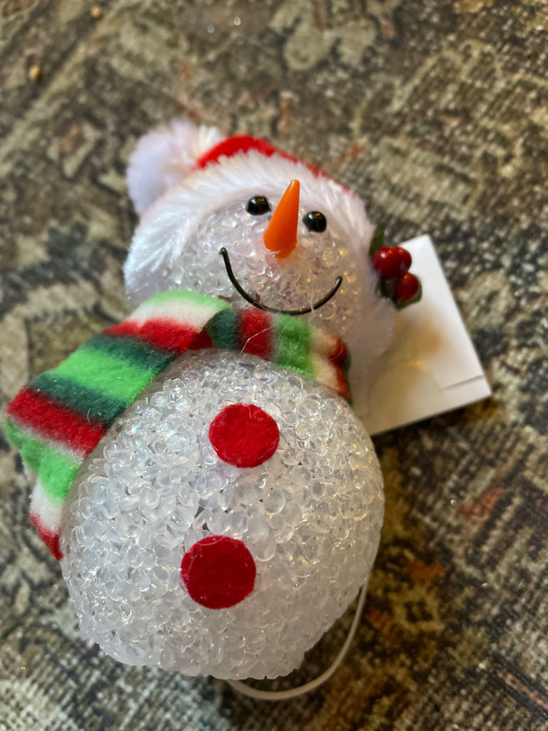 Lucasfilm Ltd & Tm Santa Darth Vader Building A Snowball Death Star