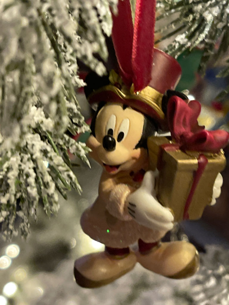 Miniature I Dream Of Santa