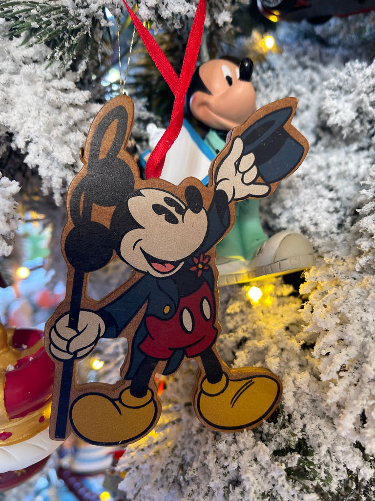 Norman Rockwell Cameo 1986