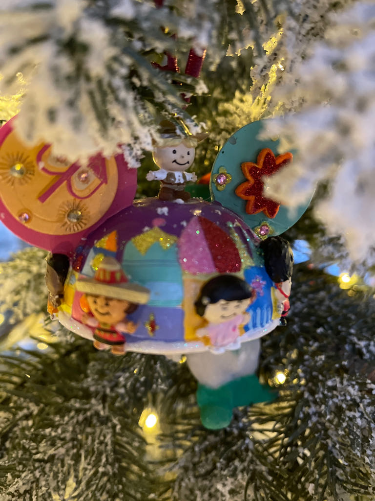 Mary’s Angels Mary Hamilton Glass Ball